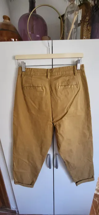 Pantalón ancho marrón