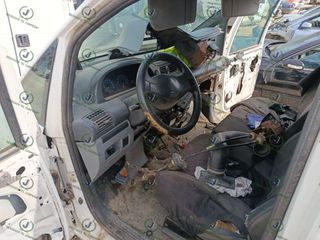 SOLO DESPIECE FIAT SCUDO Caja/Chasis (220_) 1.9 D 