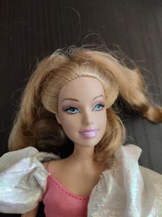 Barbie con vestito principessa