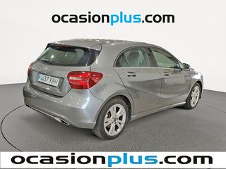 Mercedes-Benz Clase A 180 90 kW (122 CV)