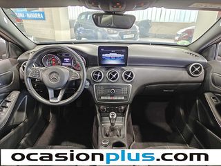 Mercedes-Benz Clase A 180 90 kW (122 CV)