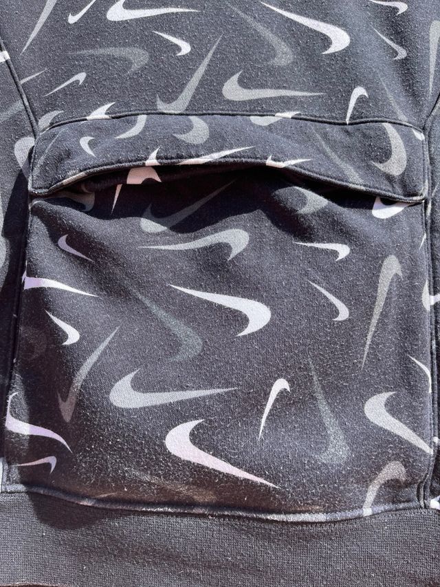 Sudadera Nike Negra con Estampado