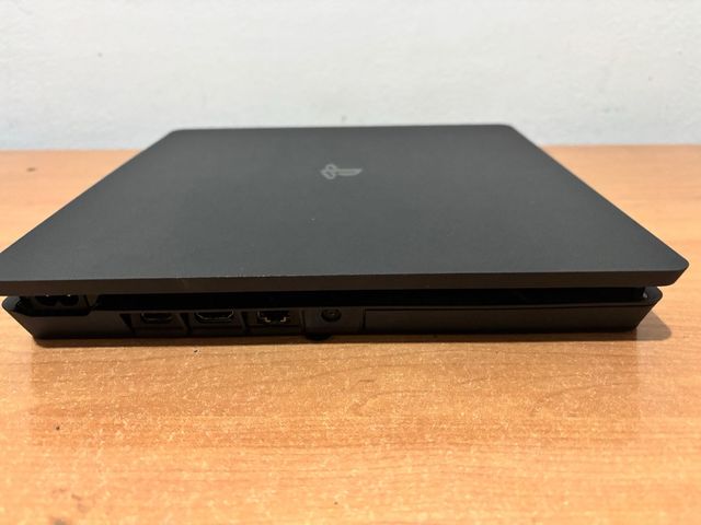 PS4 Slim 500 GB Firmware 12.00