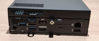 Mini PC Fujitsu Esprimo G6012. i5-12400T, 512 SSD