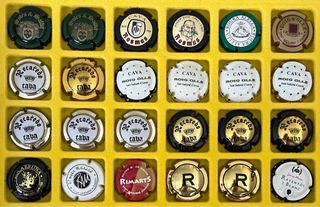 Chapas Cava Variadas - 0,90€ unidad