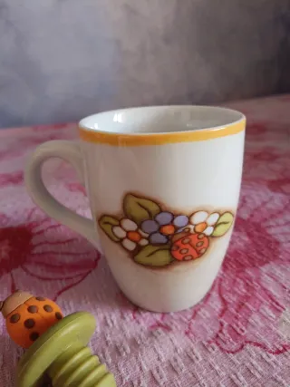 Tazza e tappo in silicone