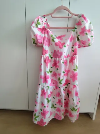 Vestido flores lazo espalda