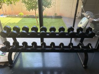 Palestra completa a casa. In perfette condizioni!