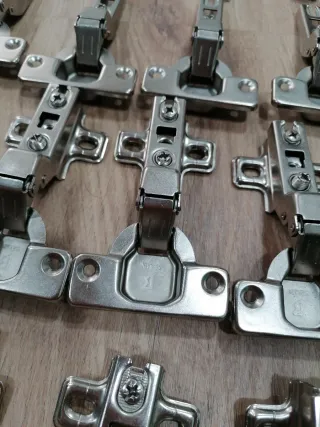 Bisagras para puertas