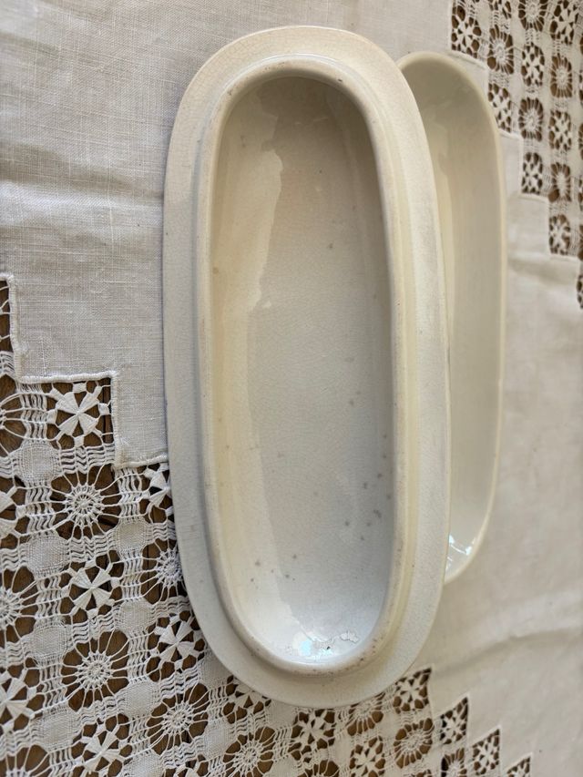 Caja antigua para cepillos Terre de Fer