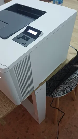 HP Color LaserJet Pro M454dn