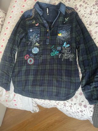Camisa mujer  Desigual Talla M