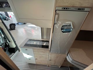 CAMPER CLEVER RUNNER 636 2025