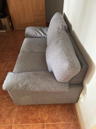 Sofá de 2 plazas gris tela