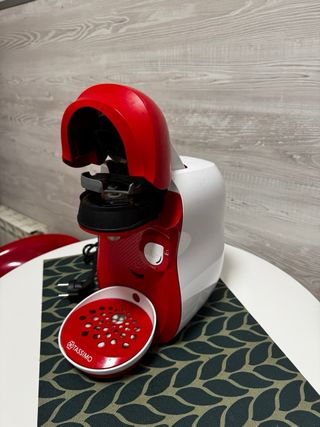 Cafetera Bosch Tassimo Roja