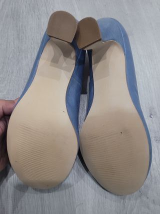 Zapatos de tacón azules