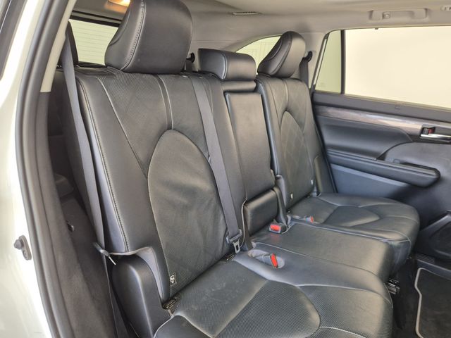 TOYOTA HIGHLANDER 2.5 LUXURY P. ESPECIAL