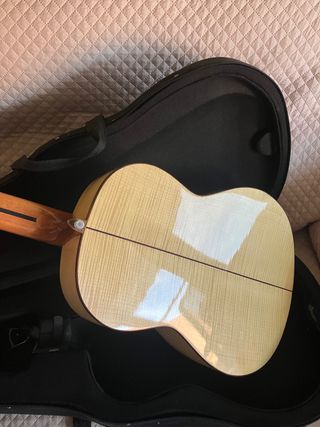 Guitarra Clásica-Flamenca Arce Rizado