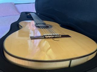 Guitarra Clásica-Flamenca Arce Rizado
