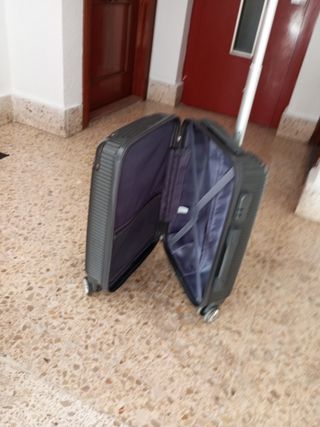 Maleta cabina 4 ruedas 48x38x22 cm gris