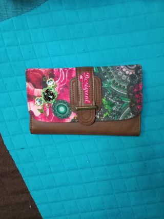 Cartera Desigual