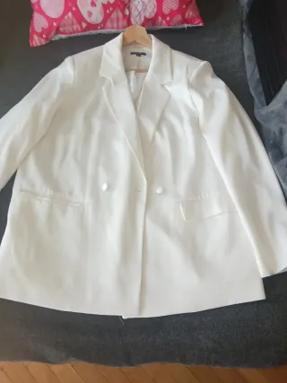 Americana blanca mujer