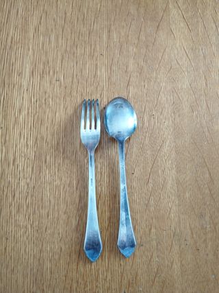 Cuchara y Tenedor Postre Plata