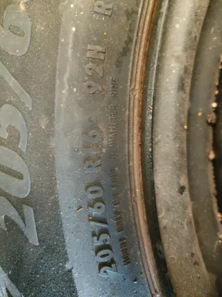 Neumáticos 205/60 R16