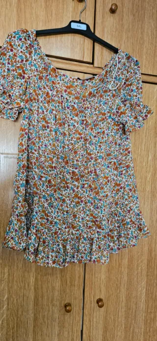 Blusa Zara Basic floral Talla S