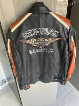 Chaqueta Piel Harley Davidson Original
Talla L USA