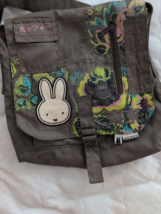 Bolso bandolera Miffy gris y multicolor