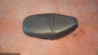 Asiento Piaggio Zip Base