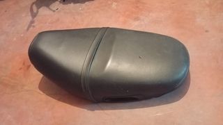Asiento Piaggio Zip Base
