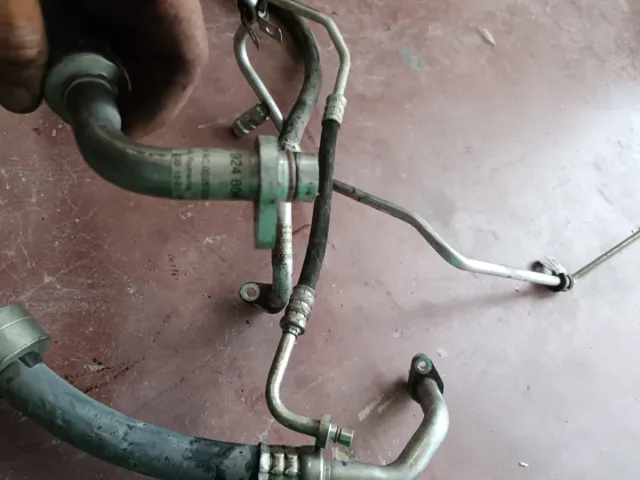 Tubos A/C Logan Buen Estado