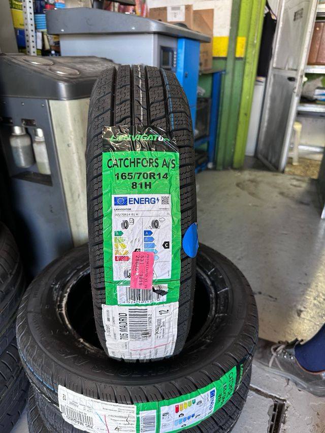 4 nuovi pneumatici A/S 165/70 R14