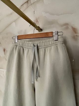 Pantalón chándal H&M verde claro Talla M