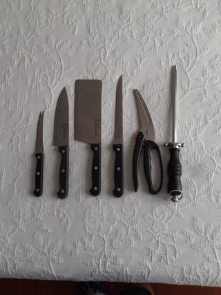 Set de Cuchillos y Utensilios de Cocina