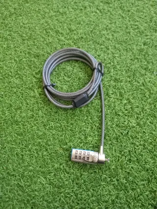 Candado de cable con combinación