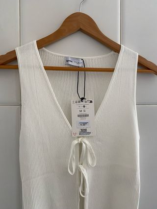 Top sin mangas de canalé Bershka de Mujer Talla M
