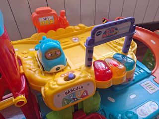 SUPERGARAGE + PARQUE DE BOMBEROS TUC TUC BÓLIDOS