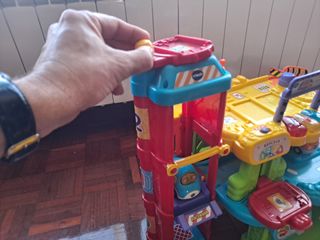 SUPERGARAGE + PARQUE DE BOMBEROS TUC TUC BÓLIDOS