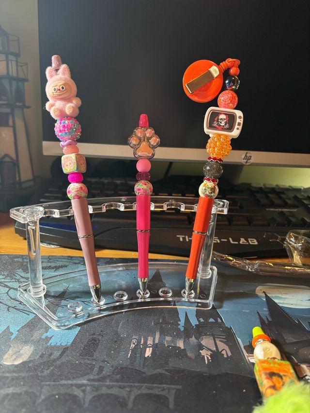 Bolígrafos personalizados con dijes