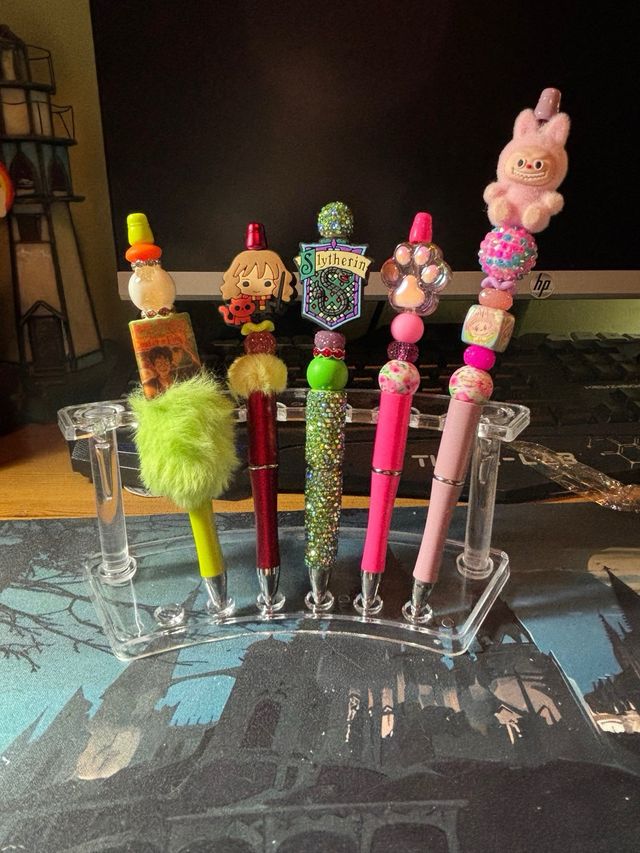 Bolígrafos personalizados con dijes