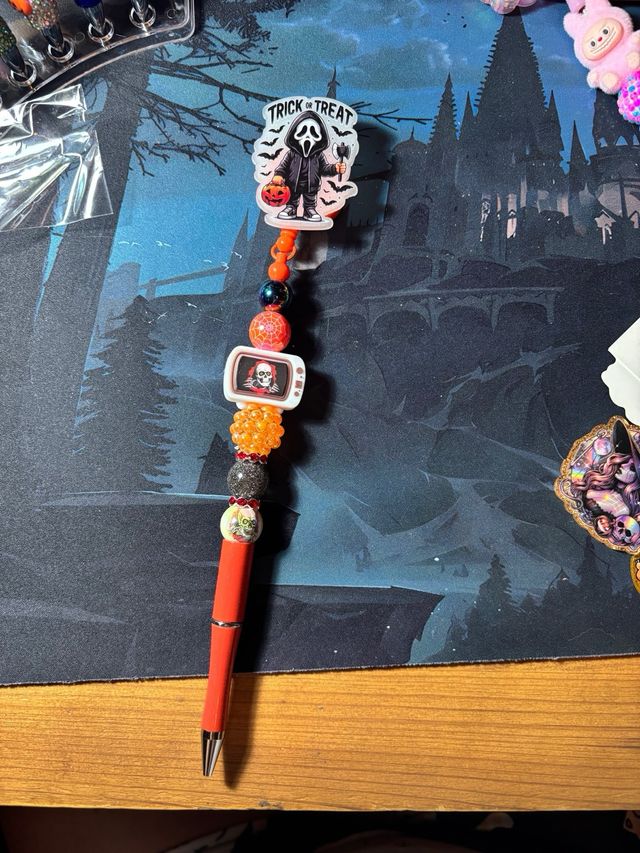 Bolígrafos personalizados con dijes