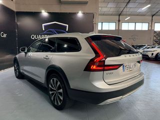 VOLVO V90 CROSS COUNTRY 2.0B4 D AWD AUTO