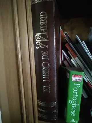Antigüedades Libros Cuadros Artículos Varios 