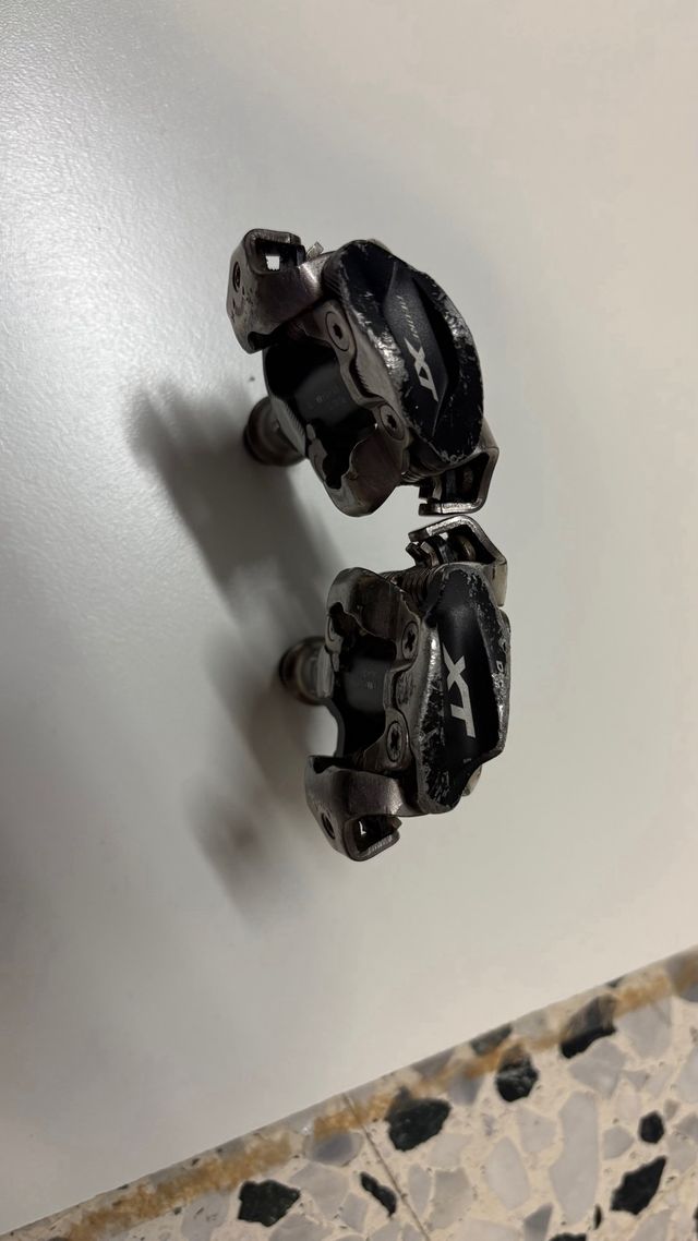 Pedales Shimano XT