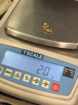 Colgante Real Madrid de oro 18k