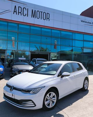 Volkswagen Golf 2021