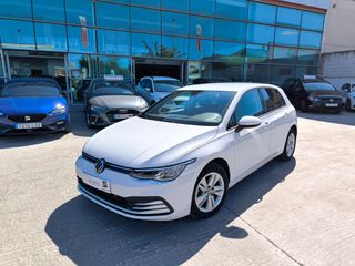 Volkswagen Golf 2021